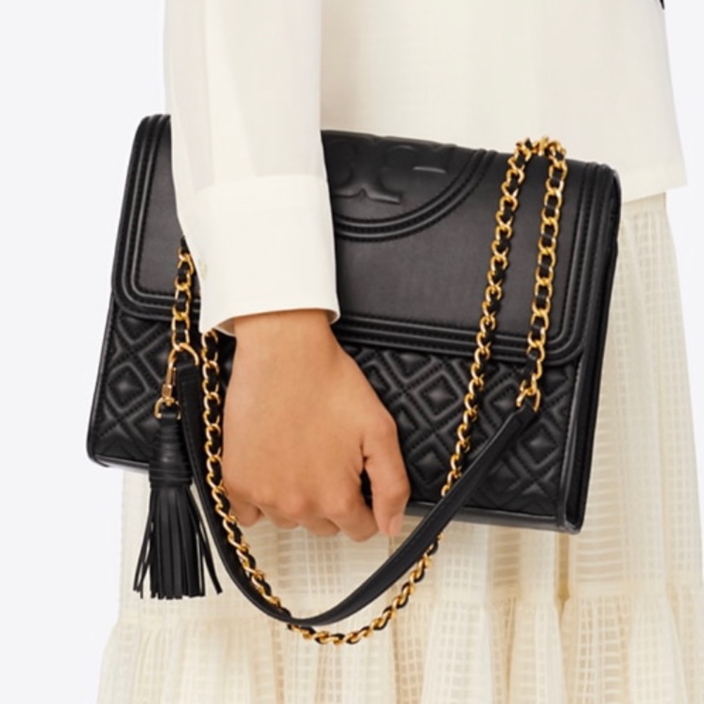 Tory Burch Fleming bag. Black!